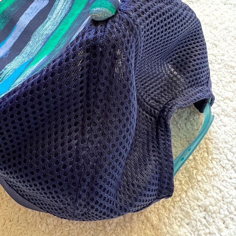 Lululemon Dash and Splash Cap